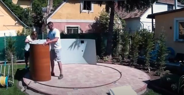 montaggio piscina in lamiera acciaio