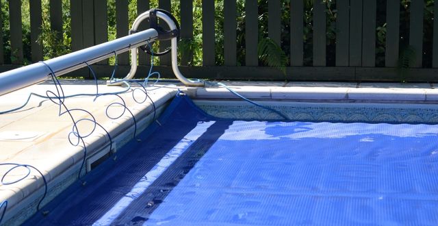 utilizzo telo termico piscina
