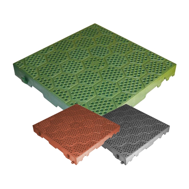 Piastrella in pvc ad incastro forata 400x400 mm (prezzo al mq ... Pavimento plastica giardino