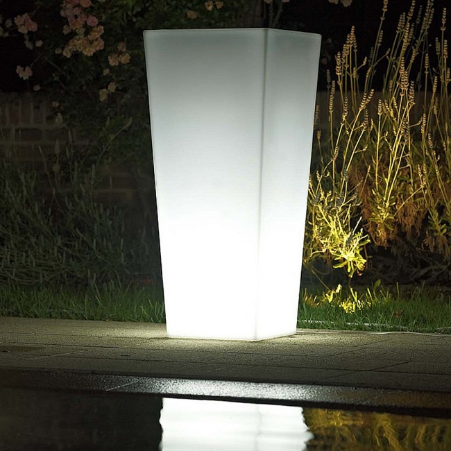 Patio Vaso luminoso alto quadrato da esterno design moderno con kit luce