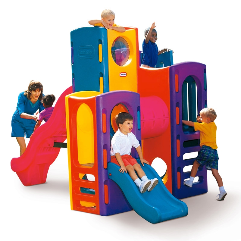 Parco giochi gigante per bambini by Little Tikes