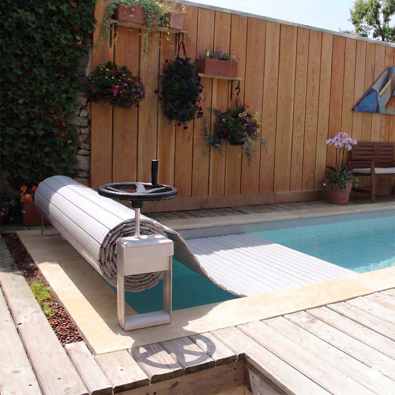 Copertura a tapparella POOL SWIFT di sicurezza per piscine rettangolari