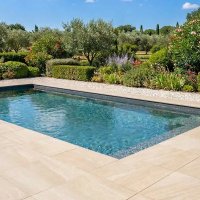 Bordo piatto per piscina in gres SARZANO con finitura TORO - quattro colorazioni