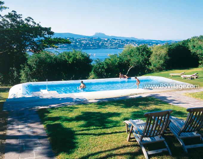 Piscina Hippo di Zodiac