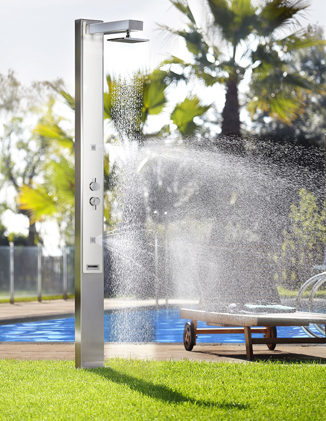 Doccia da giardino IGUAZU in acciaio 316, con nebulizzatore