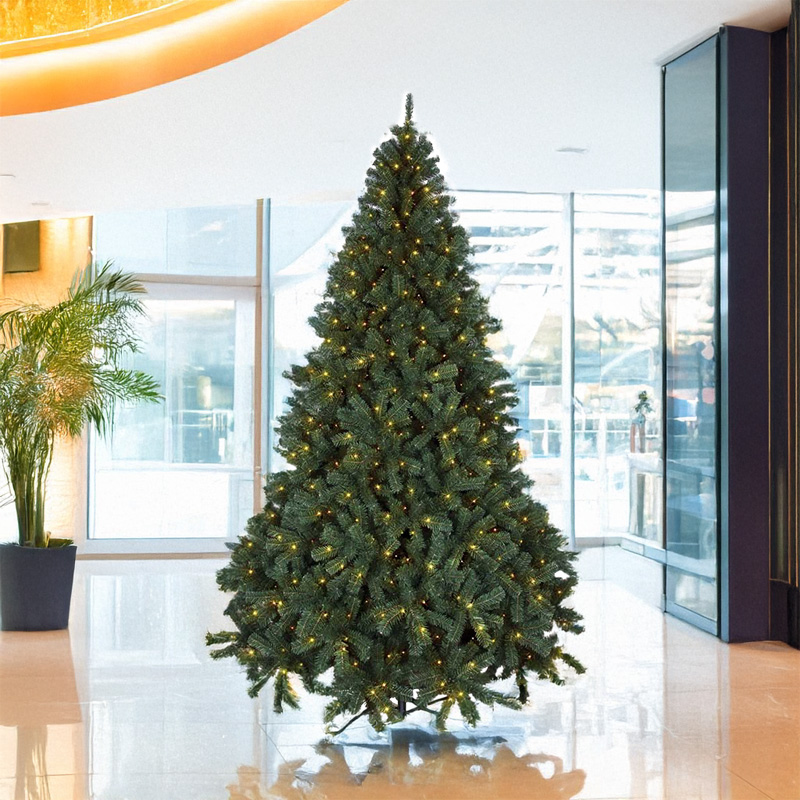 Albero di Natale artificiale con luci LED LAPPONIA