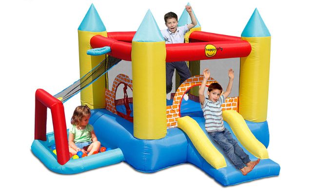 Gioco gonfiabile per bambini da giardino 4 in 1 Gioco gonfiabile per bambini da giardino 4 in 1