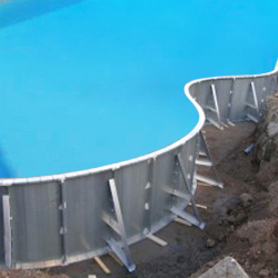struttura piscina in pannelli d'acciaio