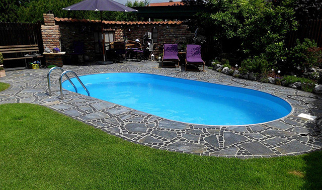 Esempio installazione piscina interrata in lamiera OLIVIA