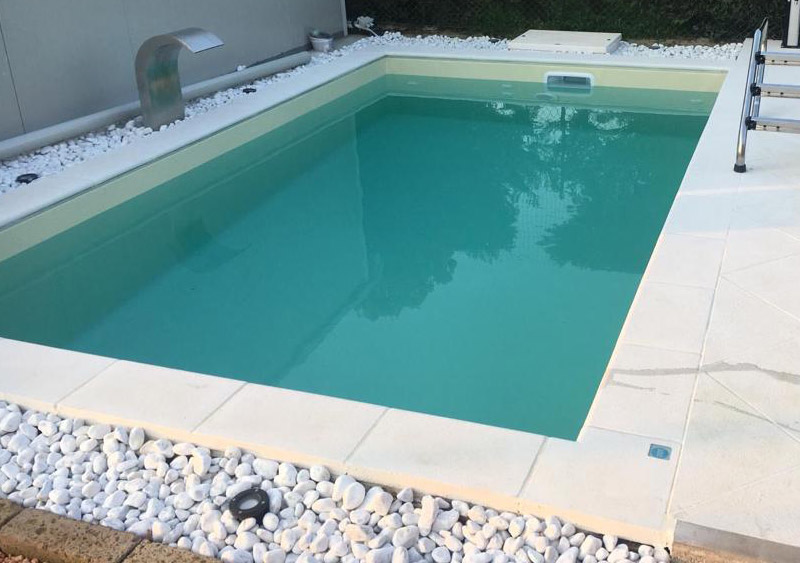 Piscina interrata in pannelli d'acciaio Italika Steel EASY