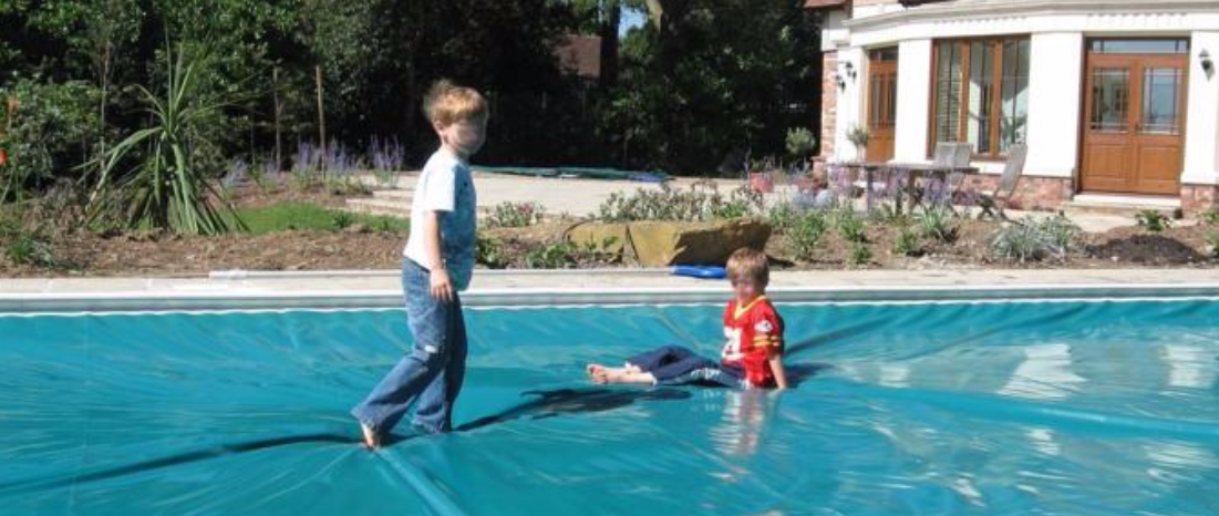 Copertura di sicurezza piscina