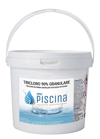 Tricloro per manutenzione piscina