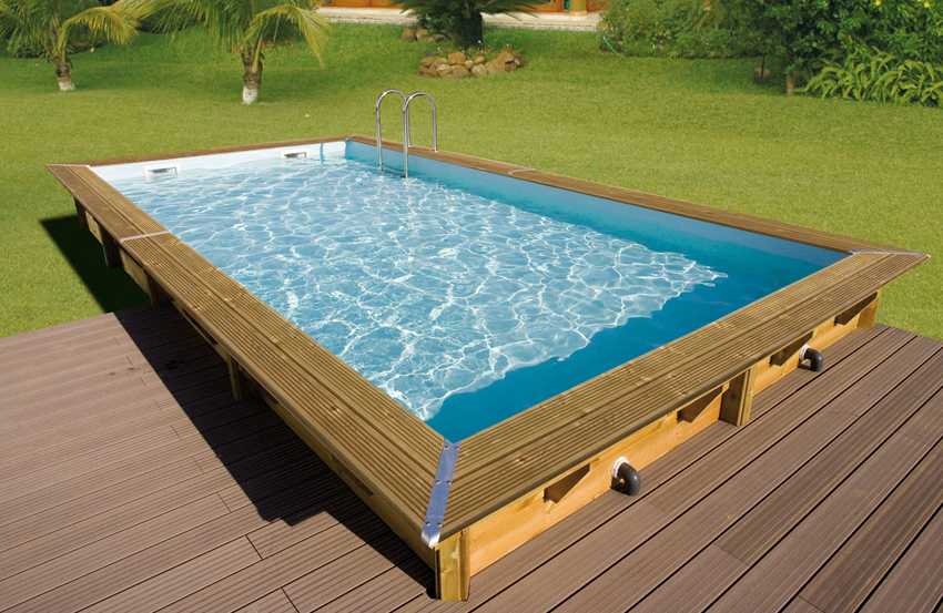 Piscina in legno rettangolare