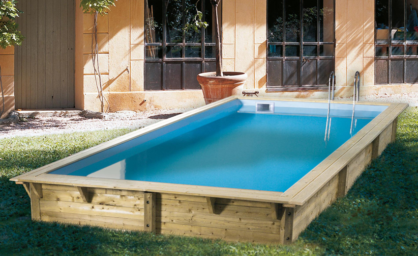 Piscina in legno rettangolare