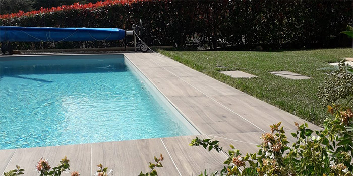 Bordo piatto HARMONY TORO liscio per piscina colore MARRONE CHIARO