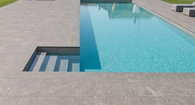 Bordo per piscina in gres SARZANO con finitura RETTIFICATA