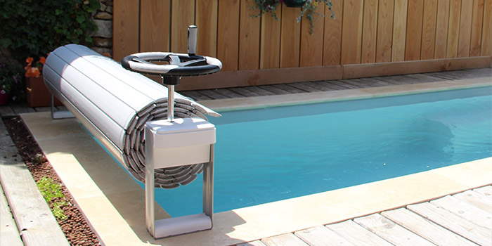 Copertura a tapparella POOL SWIFT di sicurezza per piscine rettangolari