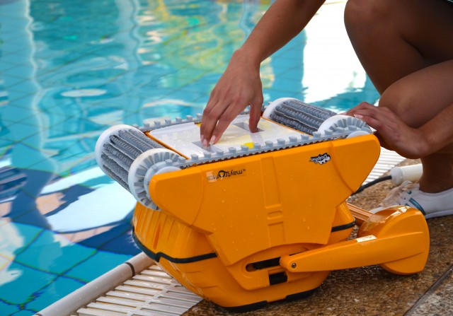 Robot piscina Dolphin WAVE 50