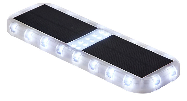 Lampada a LED per piscina con ricarica solare