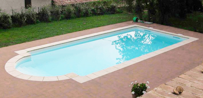 Piscina interrata monoblocco in vetroresina Barbados