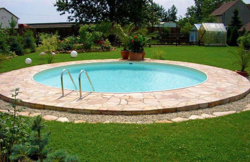 Esempio installazione piscina interrata in lamiera MAYA