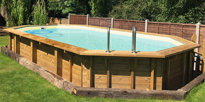 Piscina in legno ottagonale allungata EcoWood