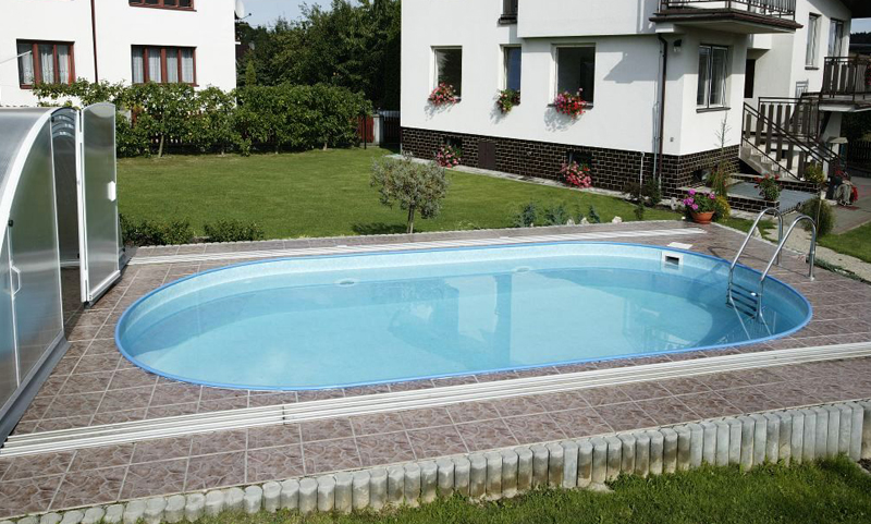 Piscina interrata ovale Toscana in lamiera d'acciaio