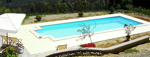 Piscina interrata in vetroresina rettangolare