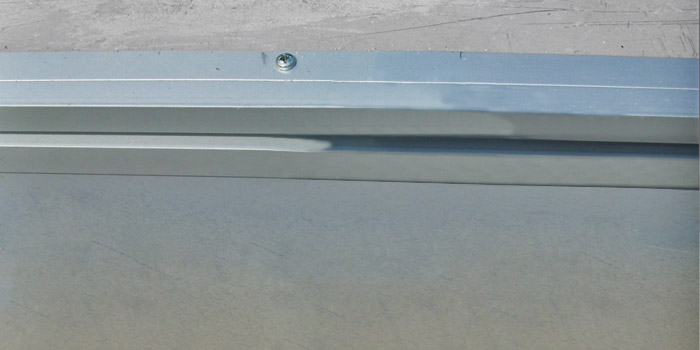 Bordino in alluminio per piscina in pannelli d'acciaio