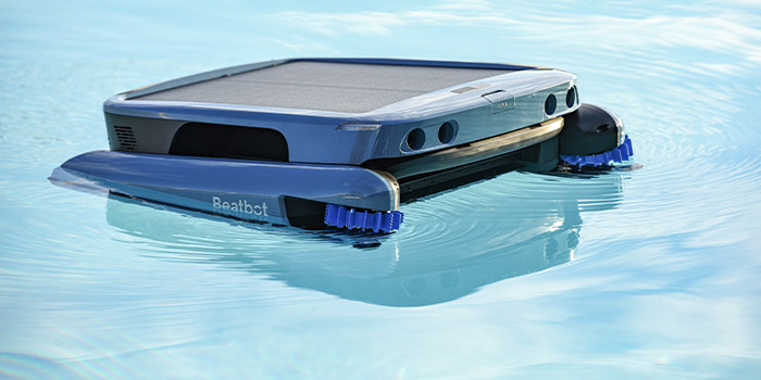 Pulitore di superficie ad energia solare per piscina Beatbot iSkim Ultra