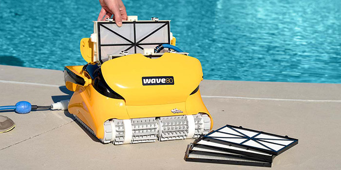 Robot piscina Dolphin WAVE 80 Gyro by Maytronics con telecomando