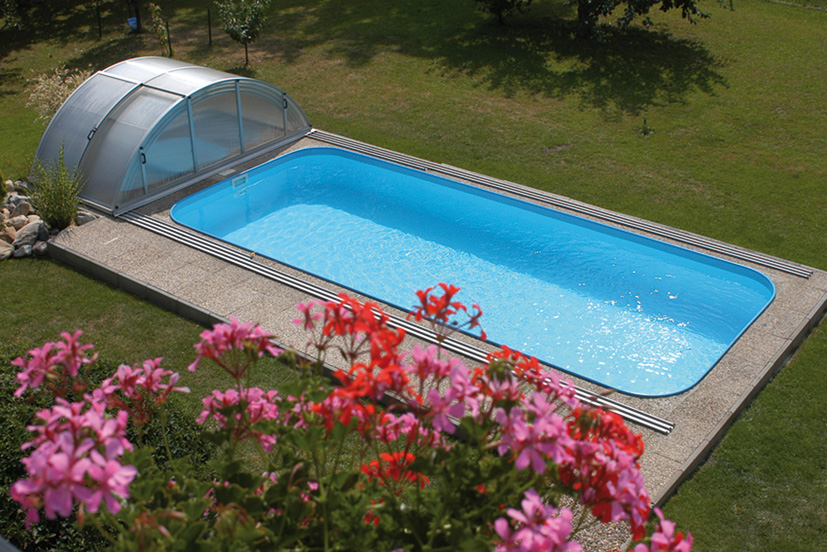 Piscina monoblocco interrata in polipropilene Piscina monoblocco interrata in polipropilene