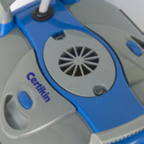 Robot Piscina TYPHOON Top Surf by Certikin