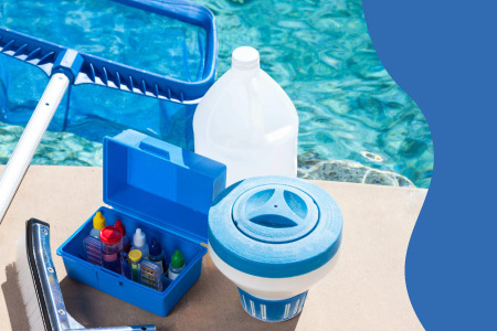 Pulizia e manutenzione piscina