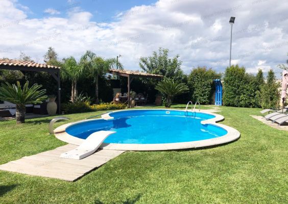 Progetti realizzati 2 - Piscina interrata ISABELLA 855 - 8,55 x 5,00 h 1,20 m
