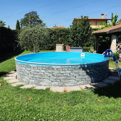 Progetti realizzati 2 - Piscina fuori terra circolare AZURO STONE Ø 3,60 h.0,90 m