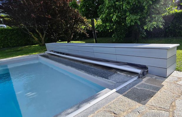 Progetti realizzati 10 - Copertura di Sicurezza per piscina Polartex® 4 SEASONS TOPTRACK automatica