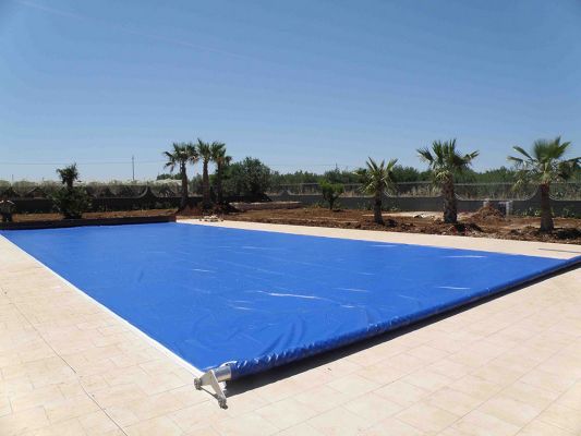 Progetti realizzati 11 - Copertura di Sicurezza per piscina Polartex® 4 SEASONS TOPTRACK automatica