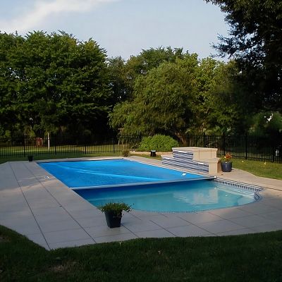 Progetti realizzati 1 - Copertura di Sicurezza per piscina Polartex® 4 SEASONS UNDERTRACK automatica