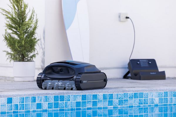 Progetti realizzati 8 - Robot piscina a batteria Beatbot AquaSense 2