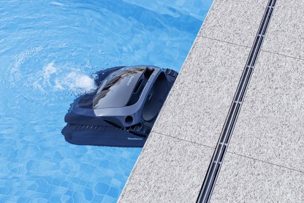 Progetti realizzati 11 - Robot piscina a batteria Beatbot AquaSense 2